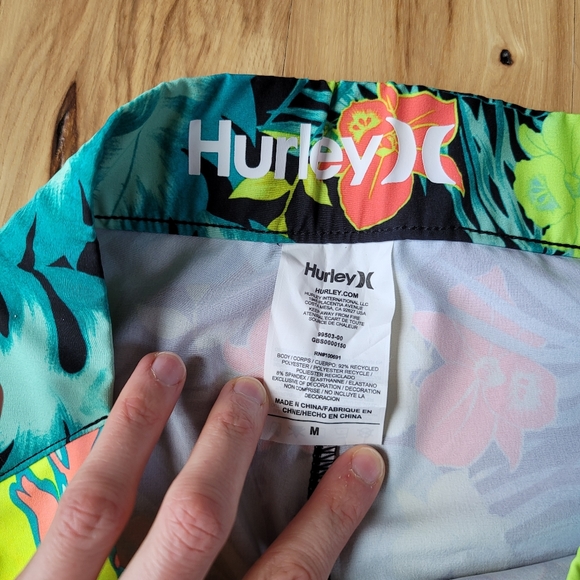 COPY - NWOT Hurley Phantom Board Skirt - Picture 4 of 7